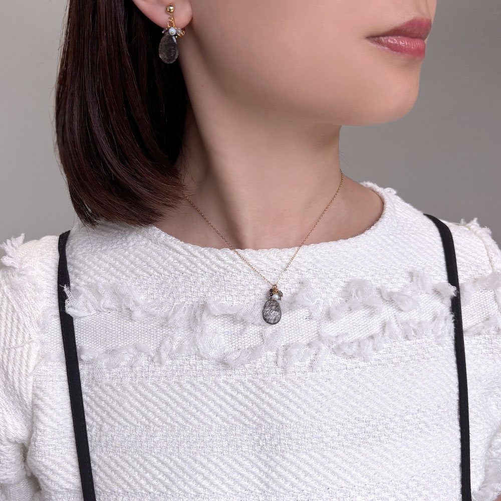 天然石 フリンジ ペンダントネックレス(ストロベリークォーツ・ガスパイト・レモンクォーツ・ブラックルチル)