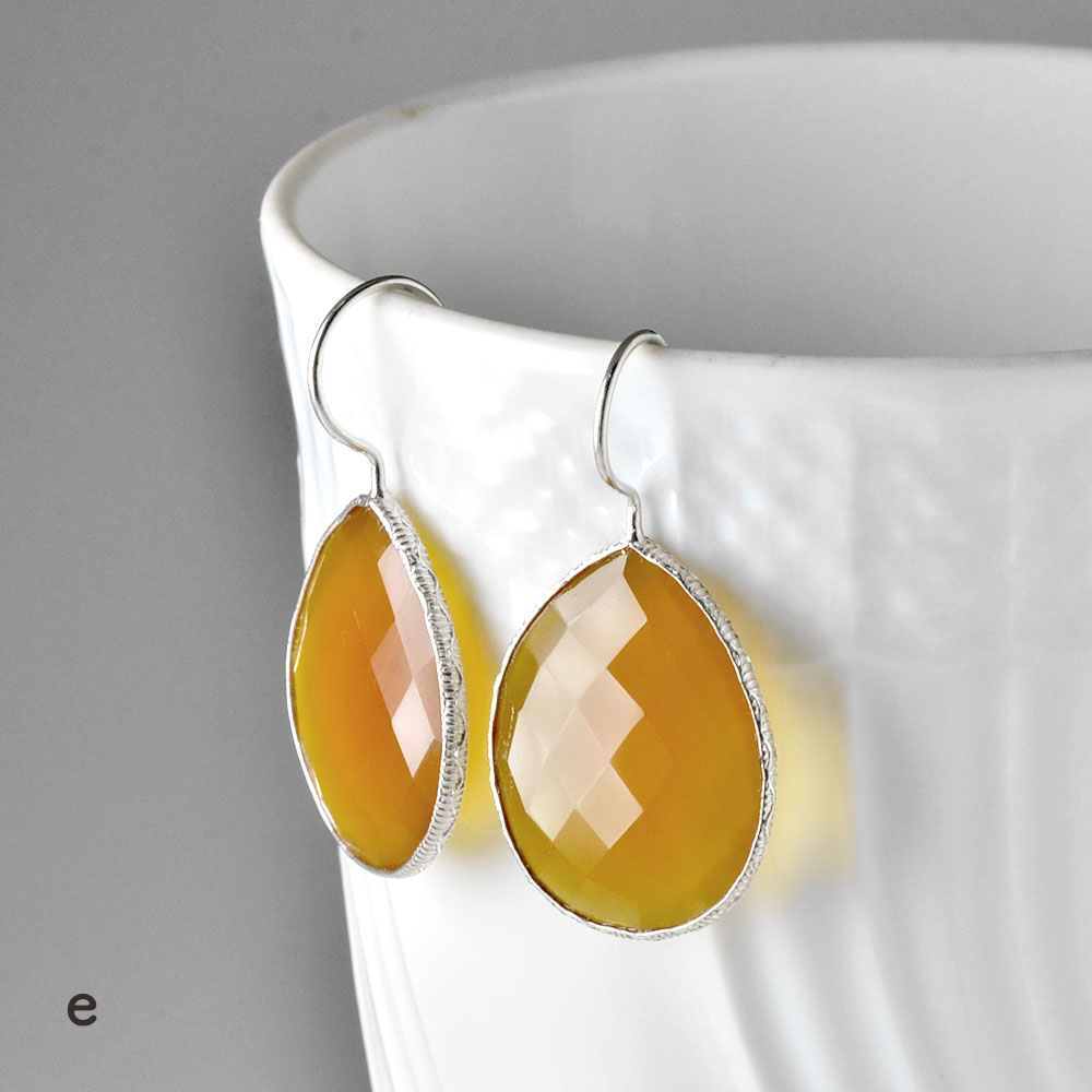 シルバー925 カルセドニー ドロップカットピアス