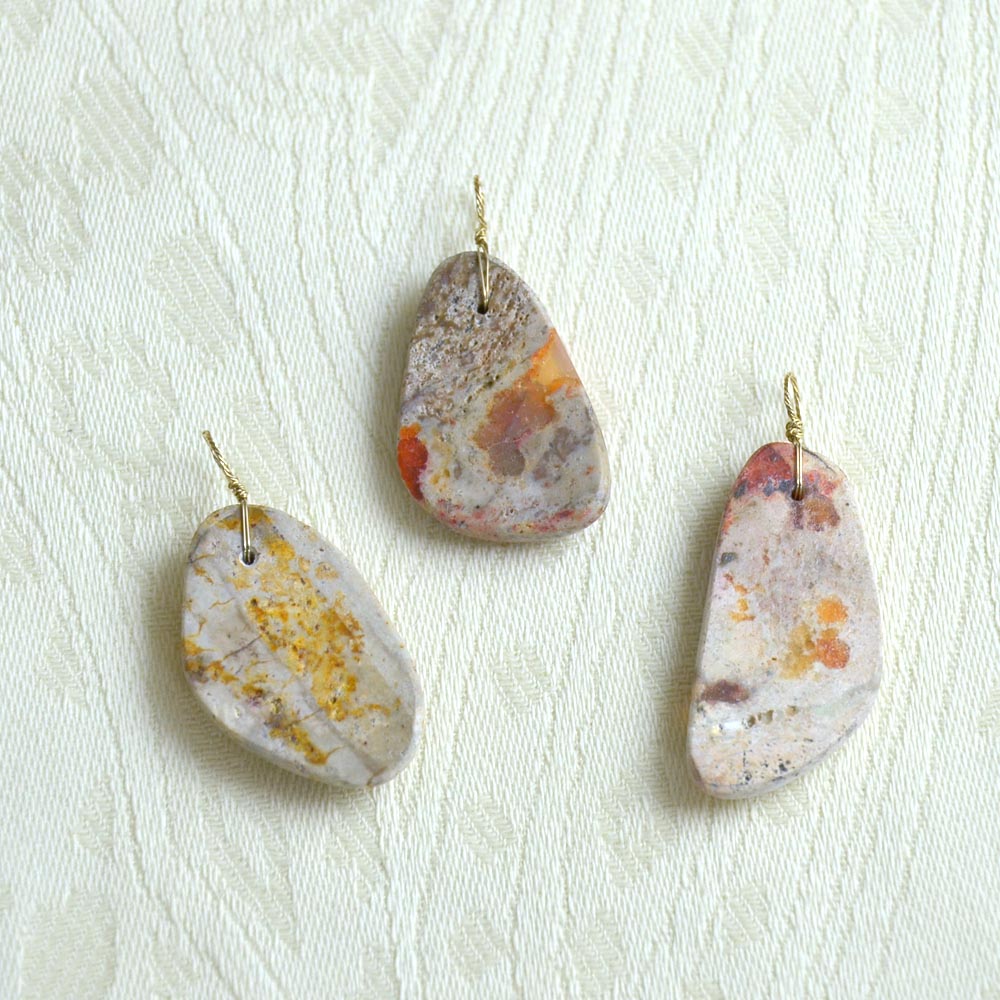 K10 メキシコオパール チャーム (不定形)