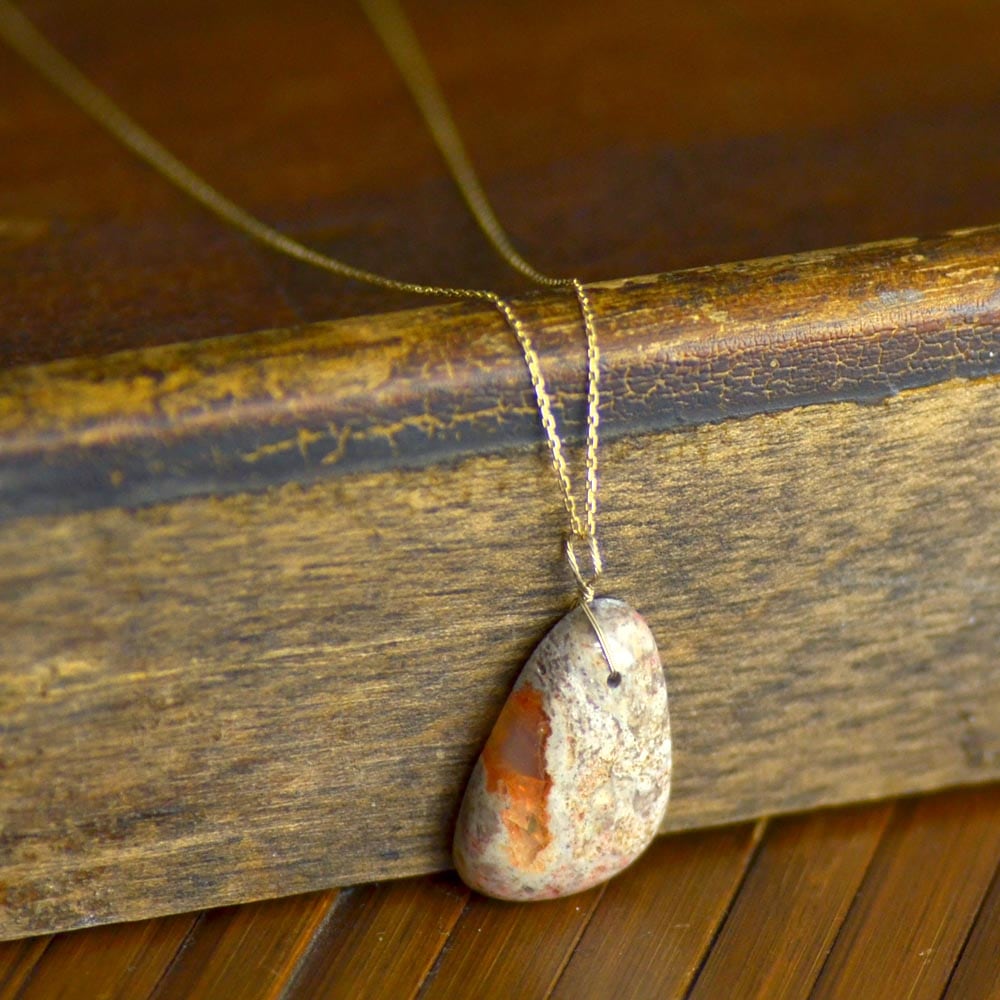 K10 メキシコオパール チャーム (不定形)