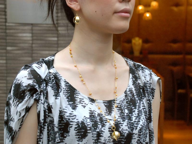 SV925 インド製ヘッド付き 淡水パールロングネックレス