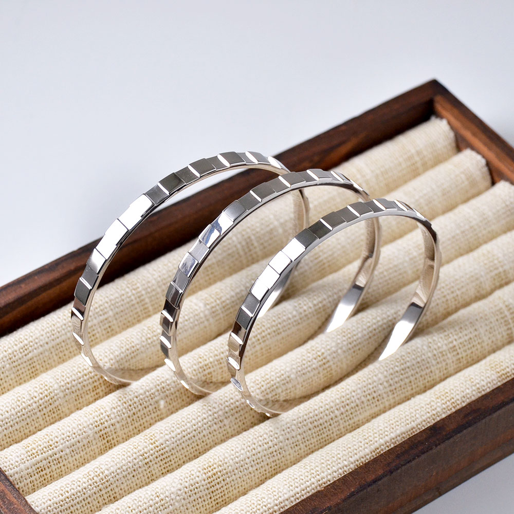 シルバー925 スクエアーデザイン バングル