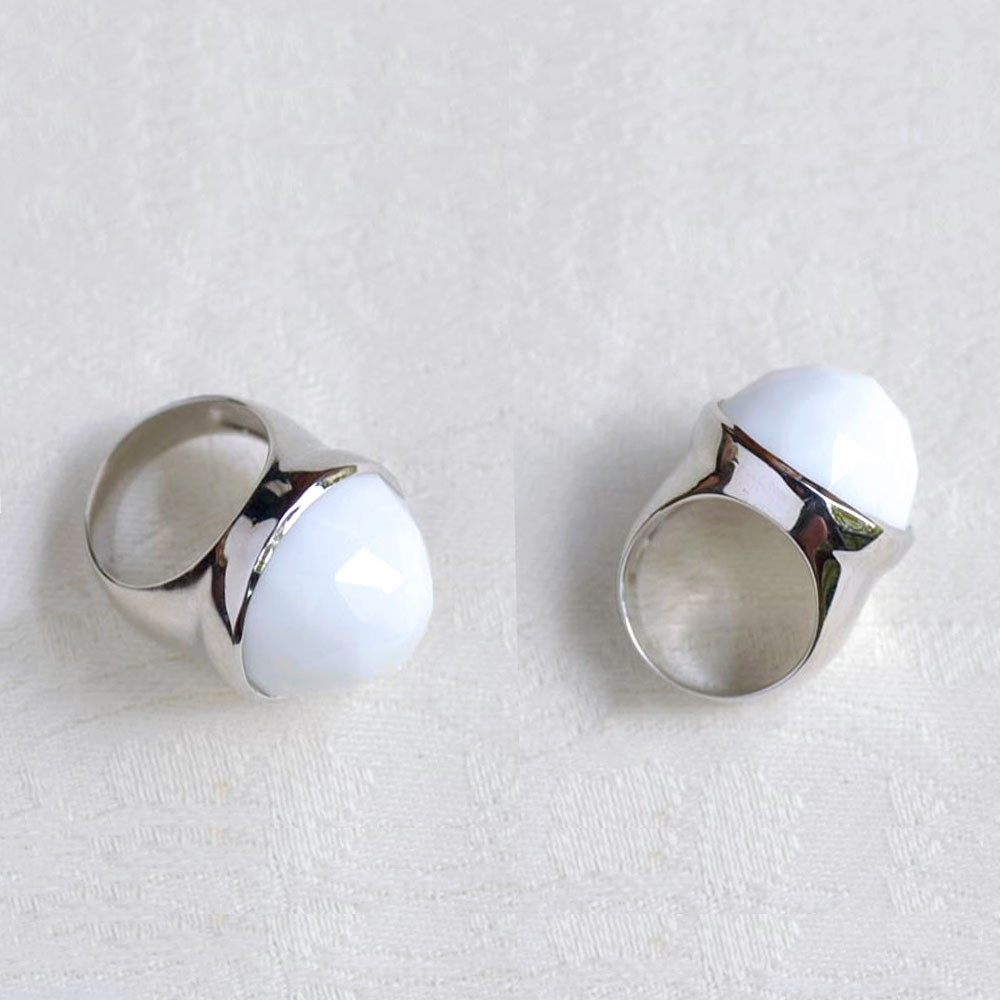 シルバー925 ホワイト模造石 ボリュームリング