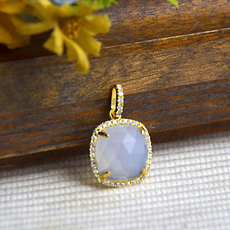 SV925 ブルーカルセドニー キュービックジルコニア ペンダントトップ