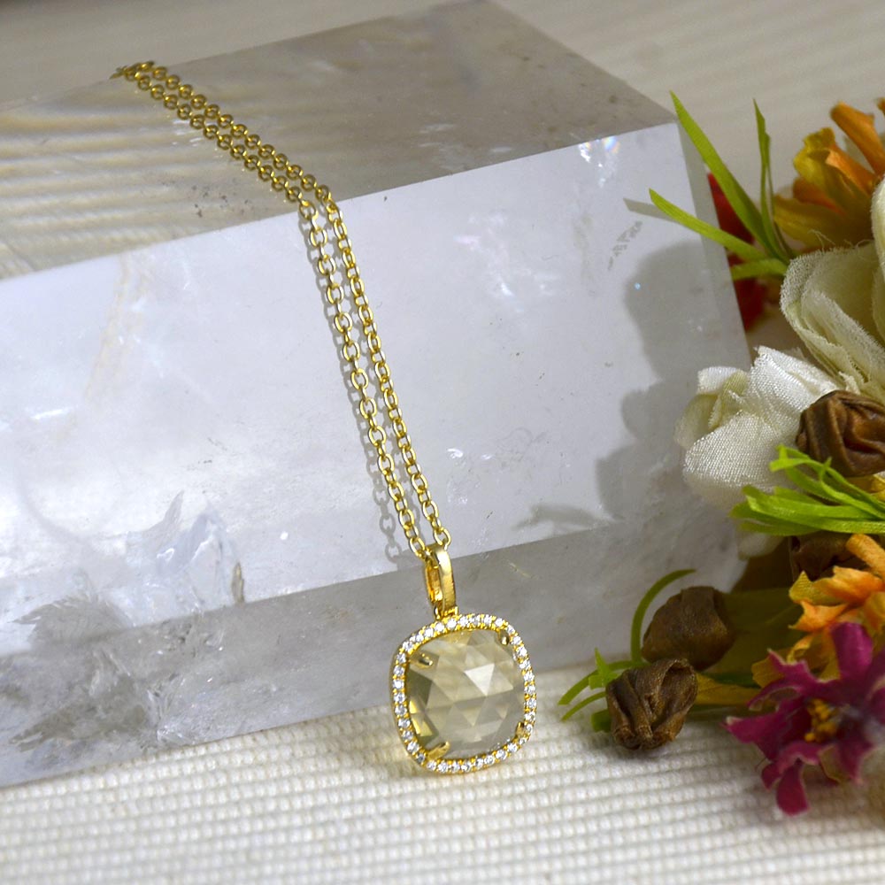 キュービックジルコニア スクエアーカットレモンクォーツ ペンダントトップ