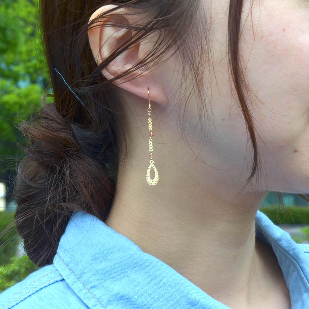 K18 サファイア ドロップ ピアス