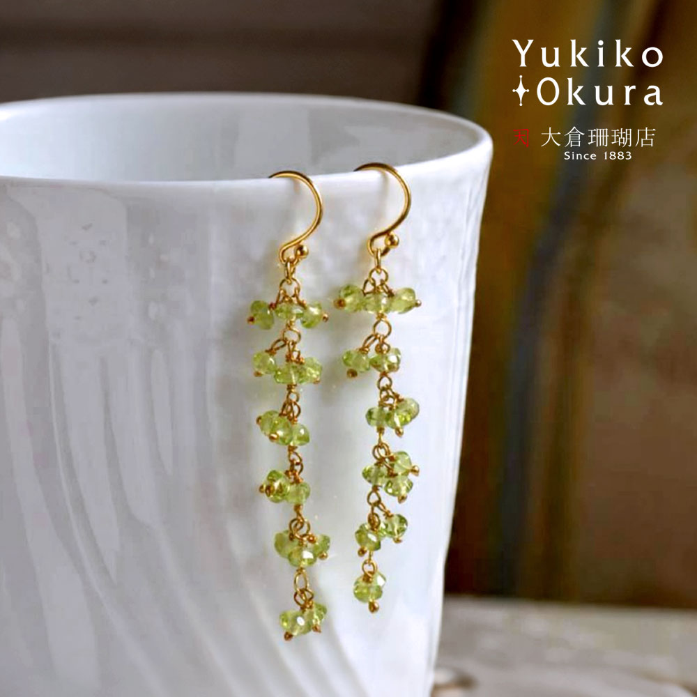 SV (ゴールド仕上げ) ペリドット フリンジ イヤリング ピアス
