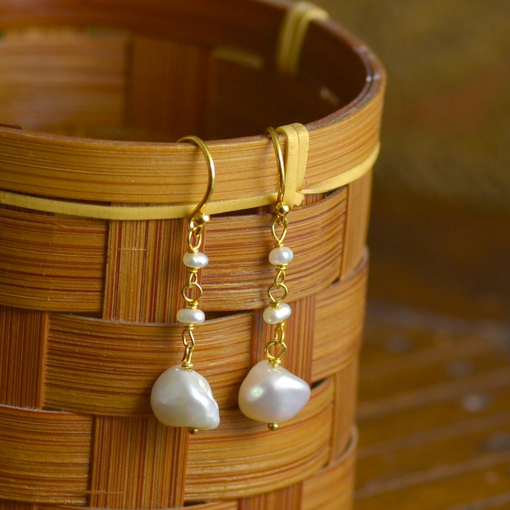 淡水パール ケシ イヤリング ピアス(M)