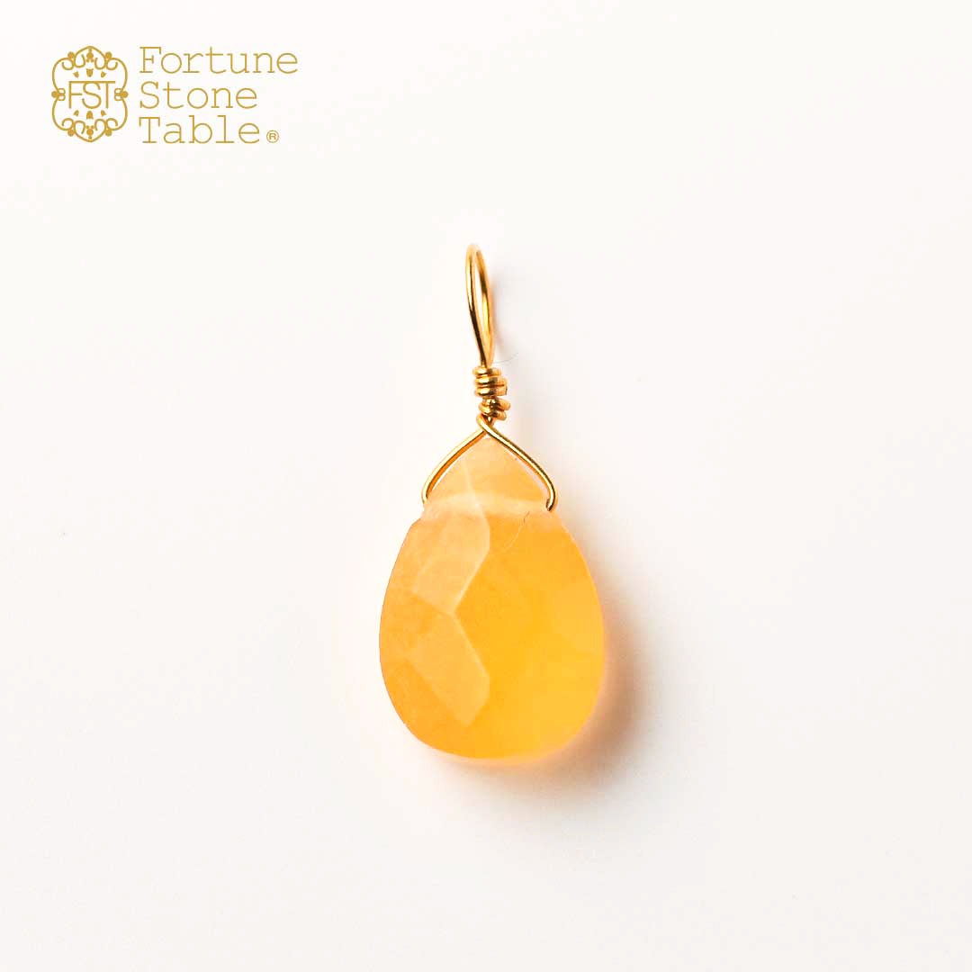 カラーで選ぶチャーム　イエローカルサイト【Fortune Stone Table】