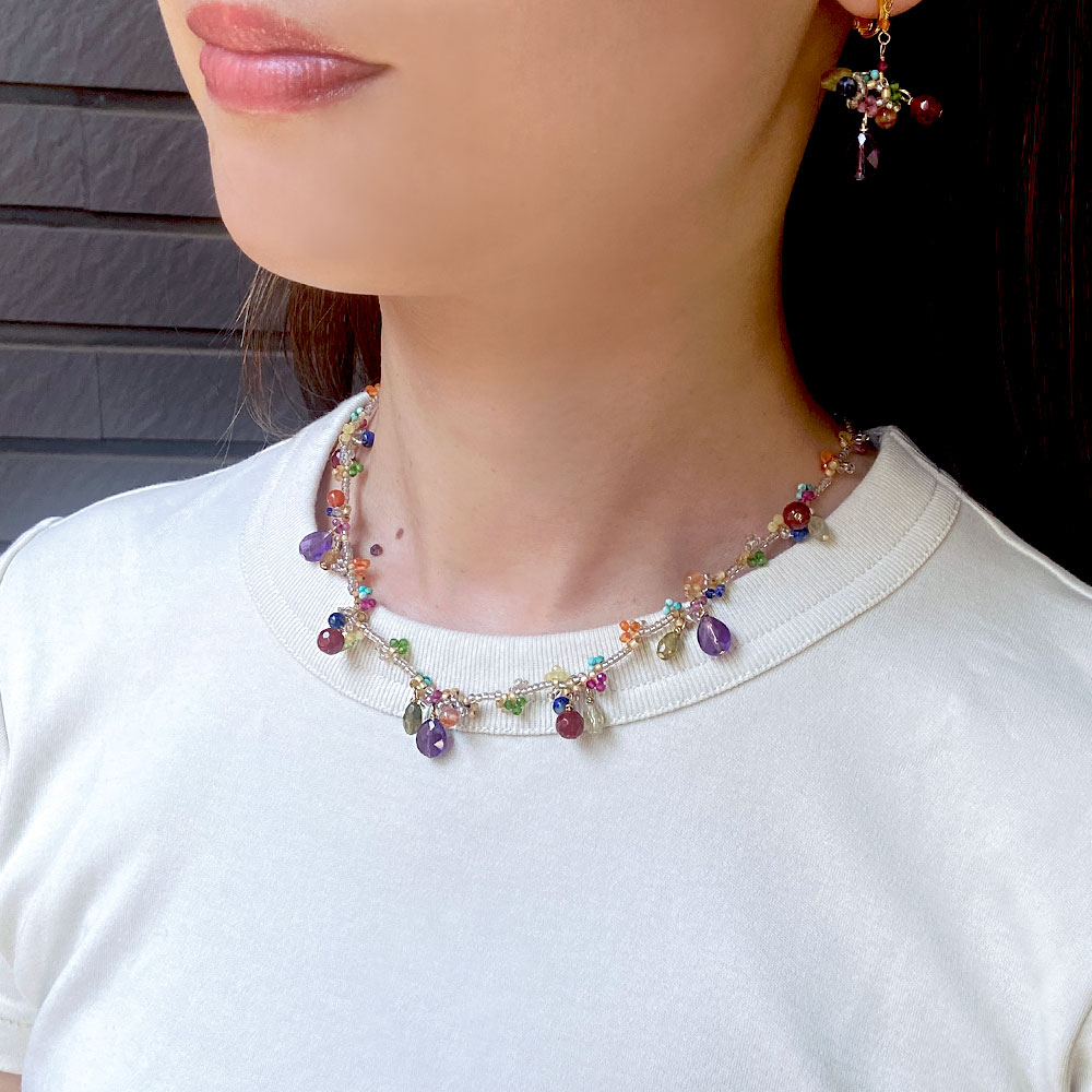 マルチカラー天然石 編みこみネックレス