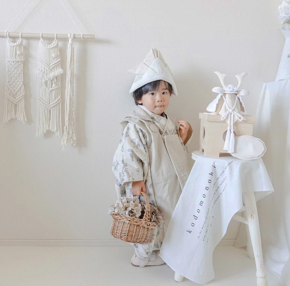 【限定価格】白粋-HAKI- 兜飾り