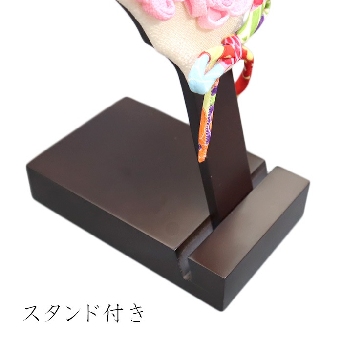 市場 羽子板 円形 3 54 白牡丹 三日月形飾り台 Hgh H23 H17 つまみ細工 木製 初正月 透かし麻の葉模様 髪飾り付き