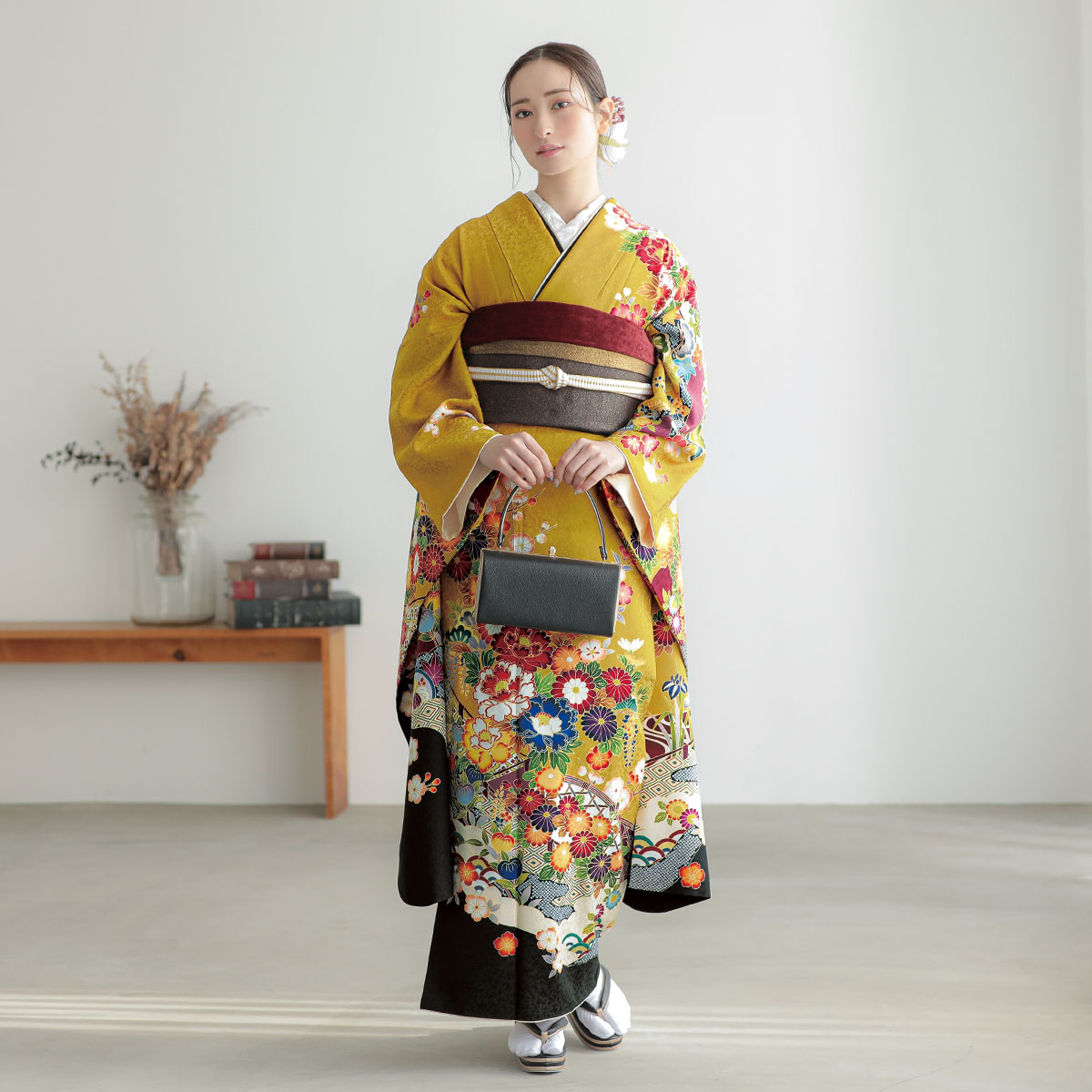 山吹色　牡丹に花籠（【振袖・袋帯・長襦袢のセット商品】）
