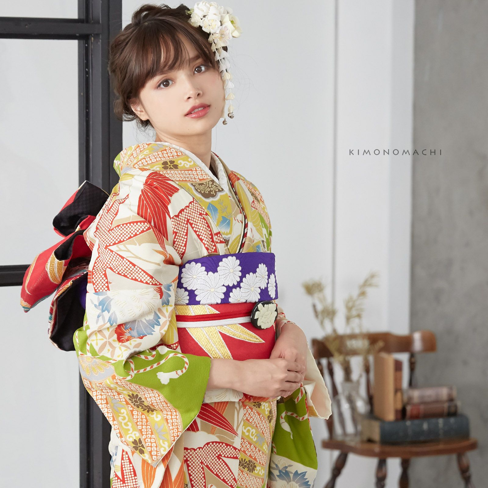 髪飾り つまみ細工 成人式 「白色 つまみのお花」 つまみ細工