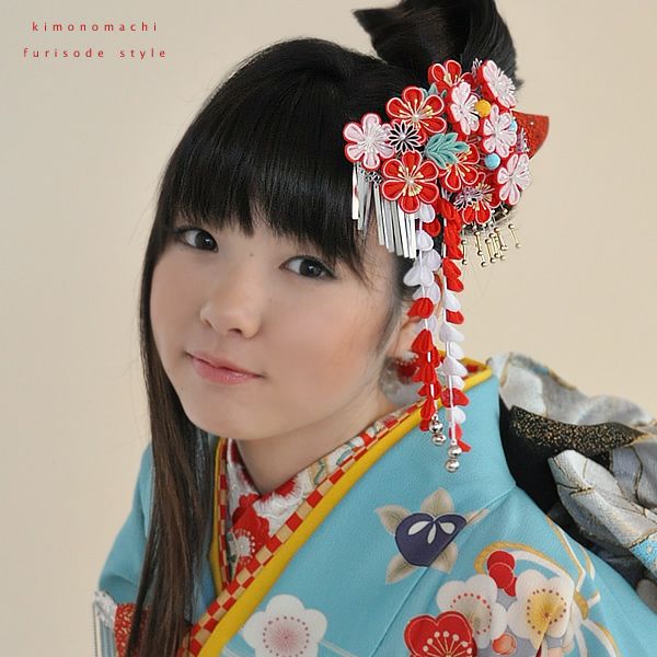 つまみ細工かんざし2本セット「朱赤×白 梅」 | KAMIKAZARI | 京都