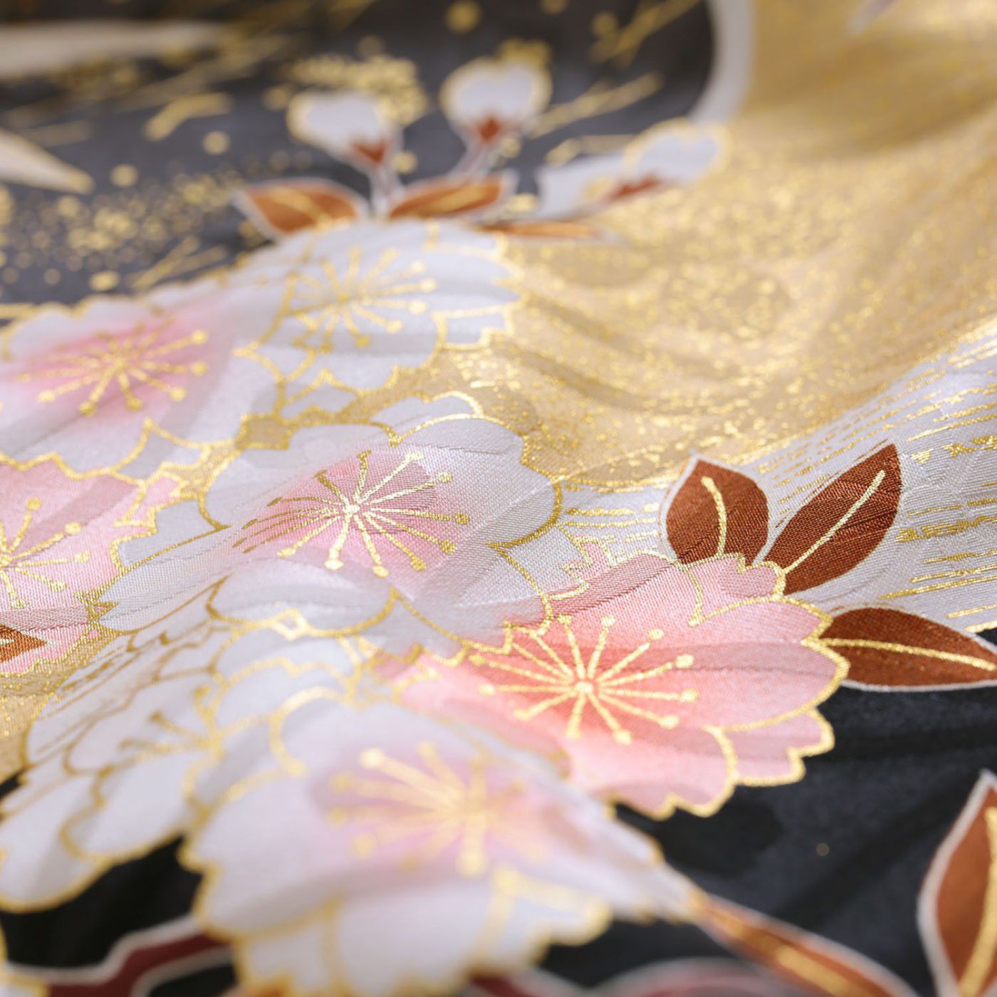 吉澤の友禅 黒 吉澤の本格型友禅 牡丹に花々（【振袖・袋帯・長襦袢の