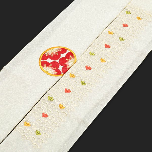 刺繍半衿単品「白色 青海波、梅丸文」