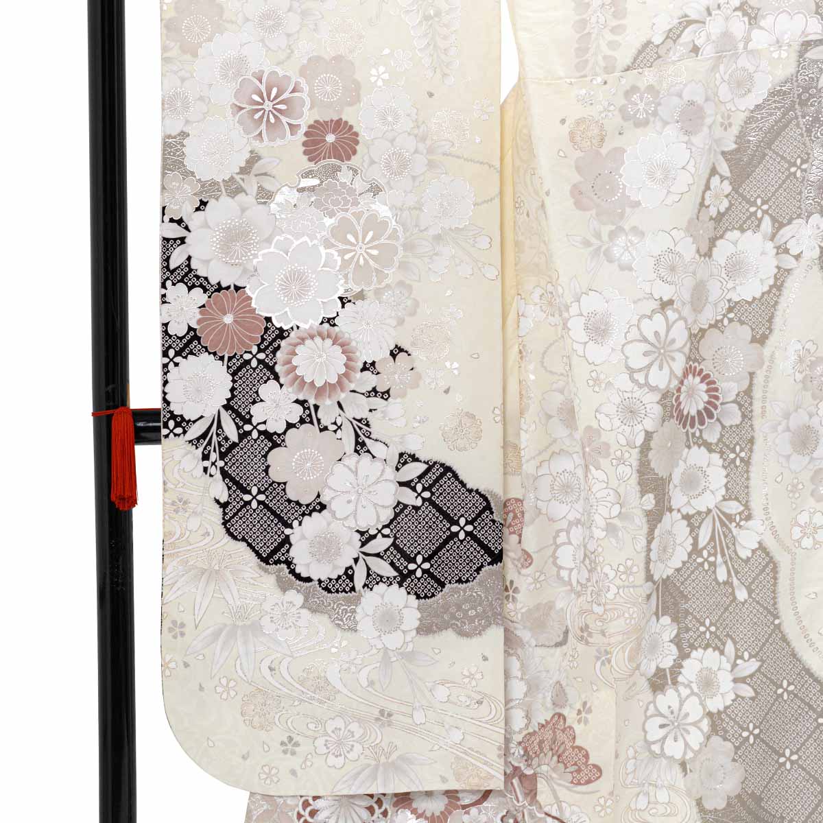 オフホワイト 檜扇に牡丹（【振袖・袋帯・長襦袢のセット商品】）