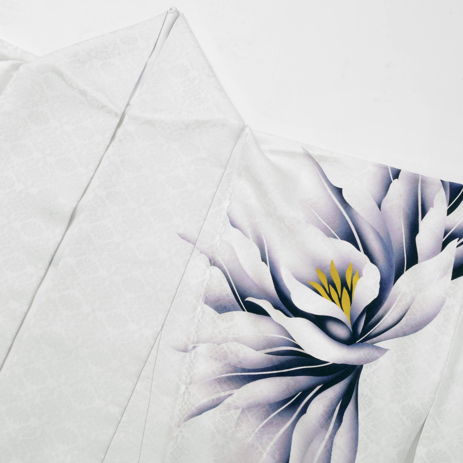 白 月下美人（【振袖・袋帯・長襦袢のセット商品】） | FURISODE
