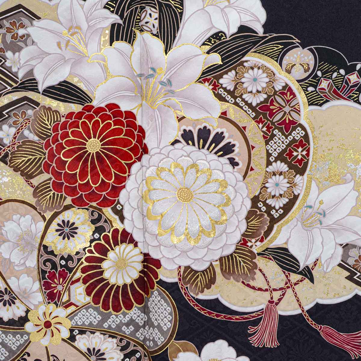 濃紺　百合に椿　ねじれ梅（【振袖・袋帯・長襦袢のセット商品】）