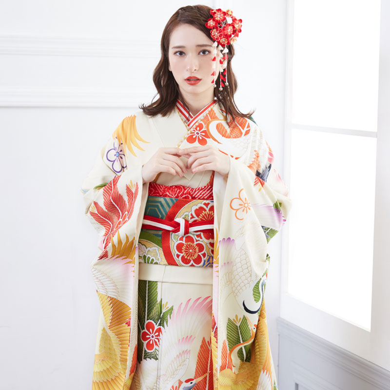 成人式振袖レンタル クリーム色　松鶴に梅