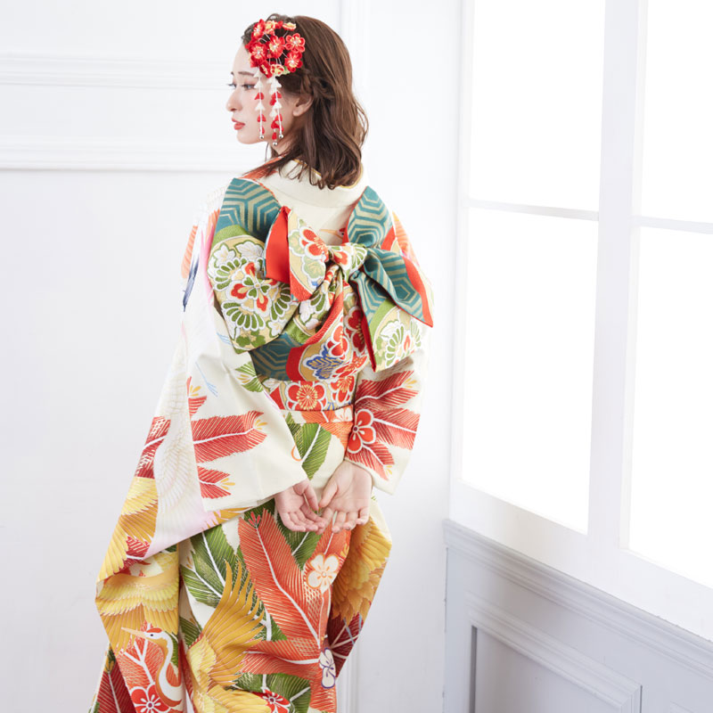 成人式振袖レンタル クリーム色　松鶴に梅