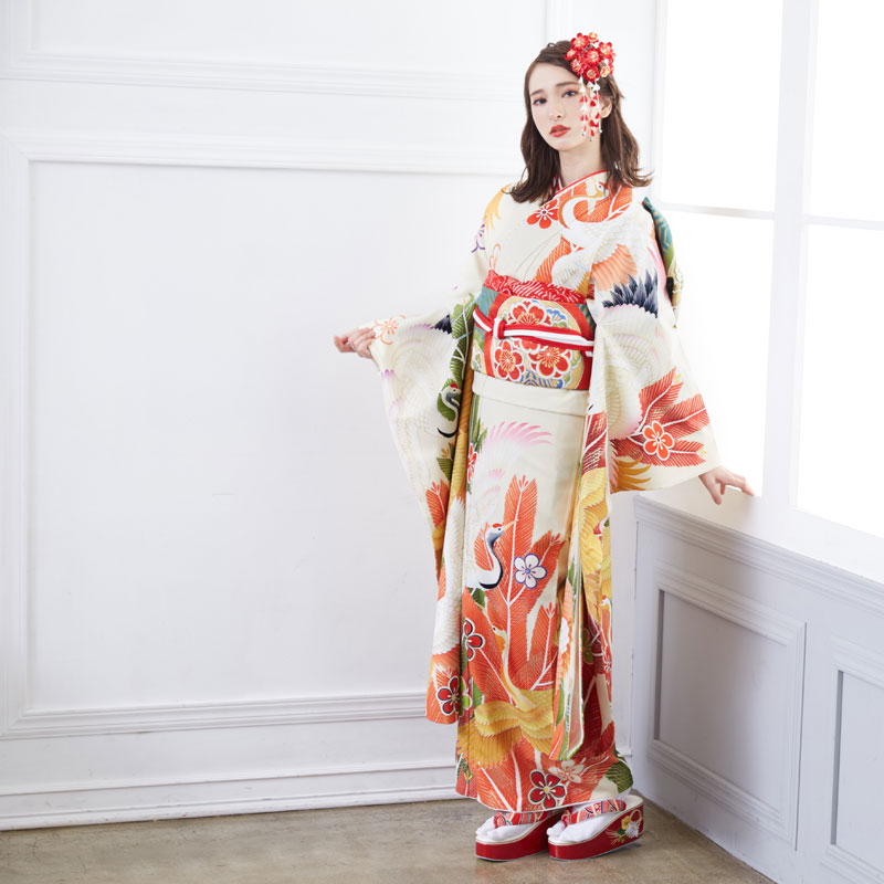 成人式振袖レンタル クリーム色　松鶴に梅