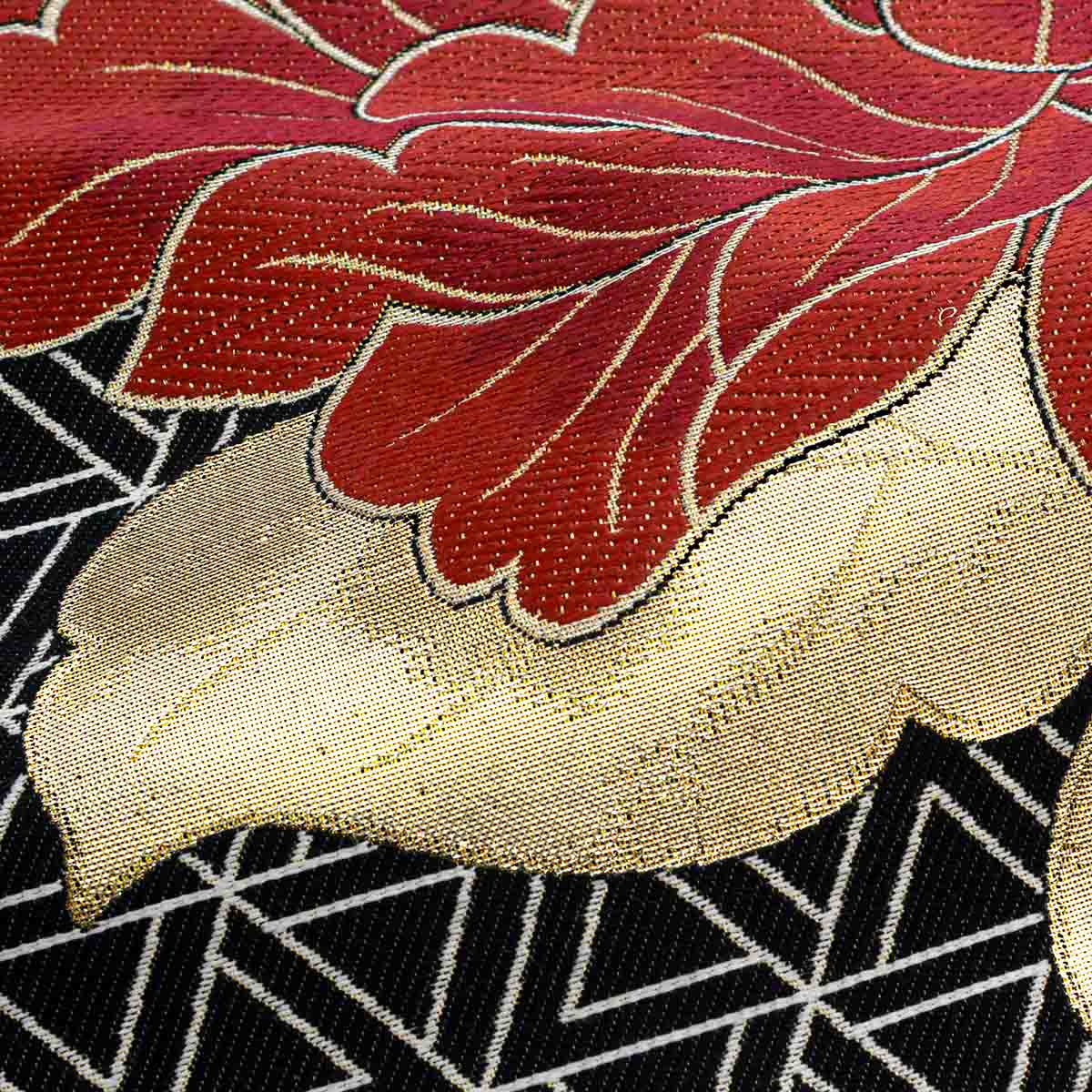 SACRA 白　牡丹に桜　雪輪（【振袖・袋帯・長襦袢のセット商品です】）