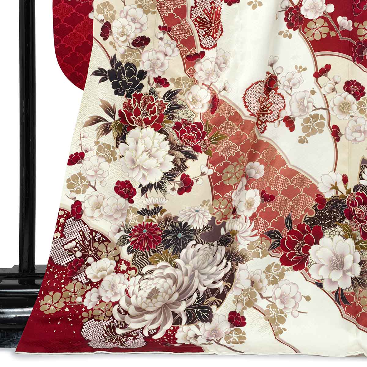 SACRA 白　牡丹に桜　雪輪（【振袖・袋帯・長襦袢のセット商品です】）