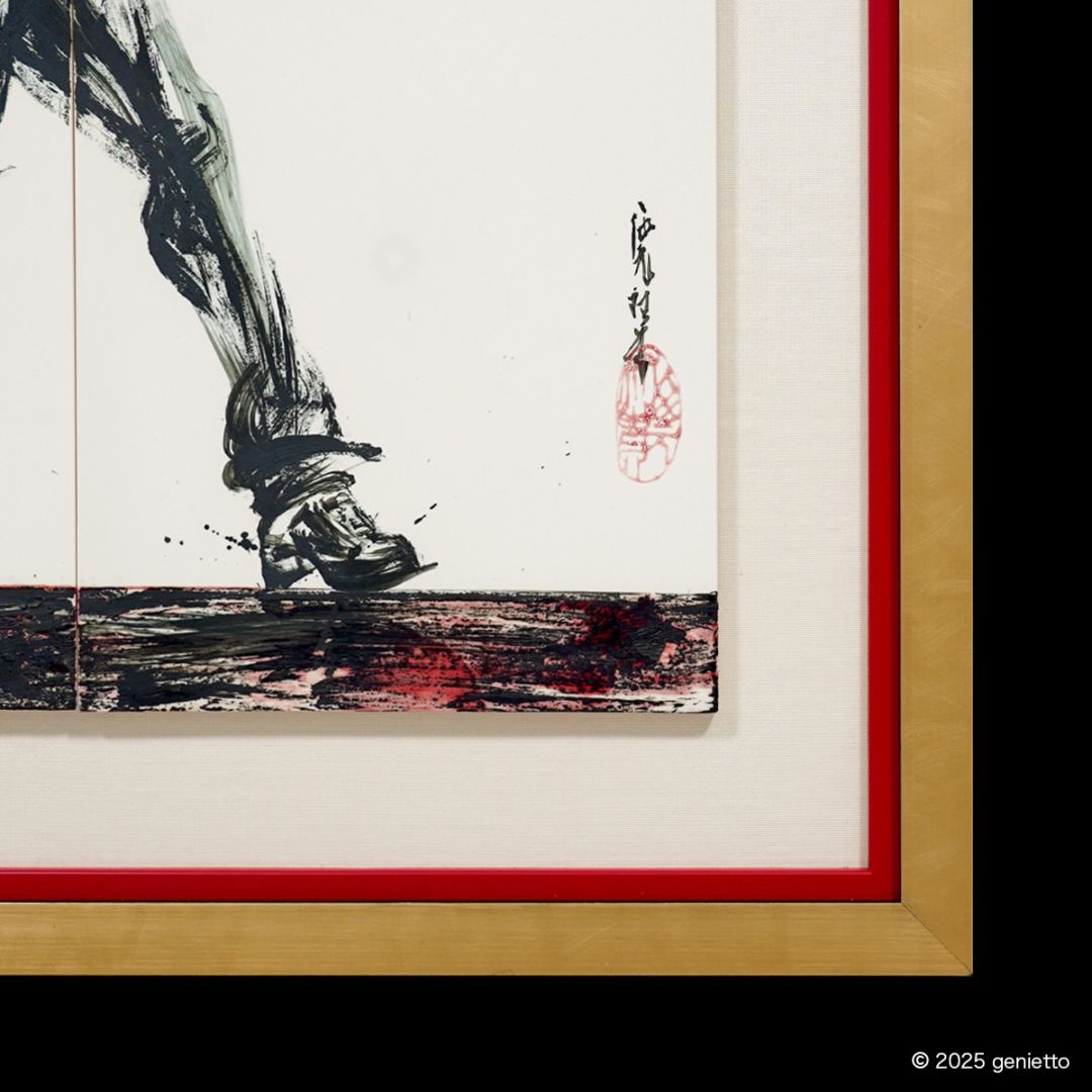 額装サービスについて
作品の魅力を引き立てる専用額に入れて