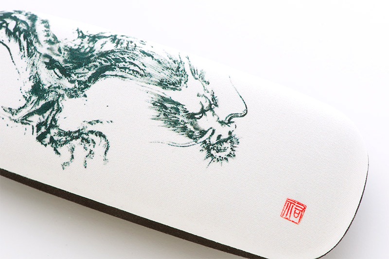 メガネケース 龍 | 墨絵・陶墨画アーティスト 西元祐貴 Yu-ki Nishimoto