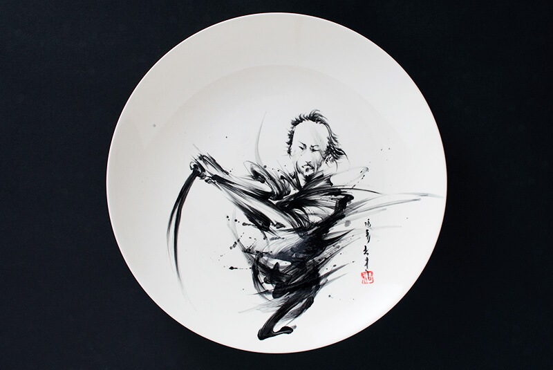 大陶墨皿「志士-坂本龍馬」 | 墨絵・陶墨画アーティスト 西元