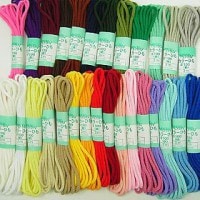 手芸ひも 『カラーひも 細 約3mm幅×3m 緑 F100-59』 YUSHIN 遊心【ユザワヤ限定商品】|ひも・かばんテープ|ソーイング