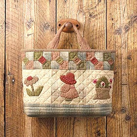 パッチワークキルト　バッグ　ハンドメイド　スーちゃん　サンボンネットスー 刺しゅうキット 『キルターズコレクション サンボンネット・スーの