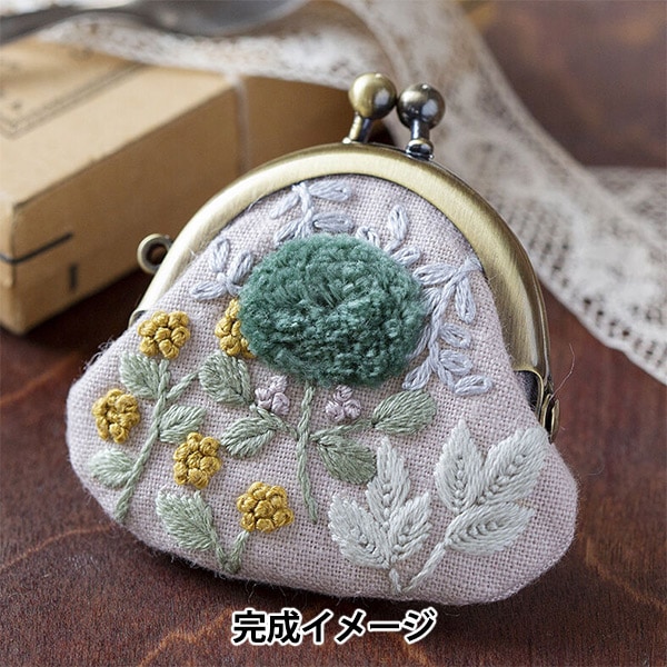 花刺繍【MACDUGGAL】カットアウト ハイネック ガウン 花刺繍【MACDUGGAL】カットアウト ハイネック ガウン nuie 刺繍