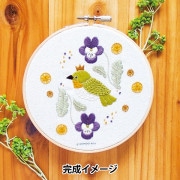 手刺しゅう　額　鳥 手刺しゅう 額 鳥 刺繍 Bird Table 輸入キット : 手芸材料の通販