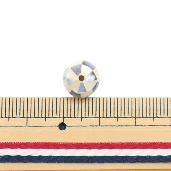 アクセサリー素材 『モザイクシェル 丸玉 10mm グレーマルチ 2個入り 