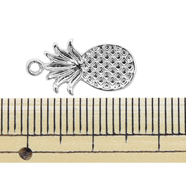手芸金具 『パイナップルチャーム シルバー 271/0375』 ビーズ