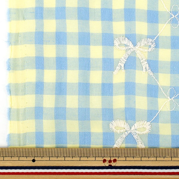 生地 『カラフルチェックリボン刺繍 カットクロス ブルー 約130cm×50cm