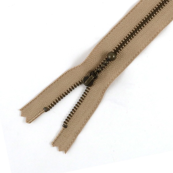 �ե����ʡ� �ض��ե��֥��ե����ʡ�20cm 573�ֿ��� YKK �磻��������