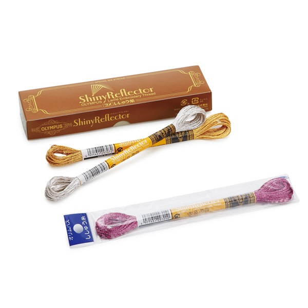 ヨーロッパアンティーク 薔薇/芍薬 シノワズリ 白糸刺繍 スカラップリムドイリー 刺しゅう糸 『Shiny Reflector(シャイニーリフレクター) ラメししゅう