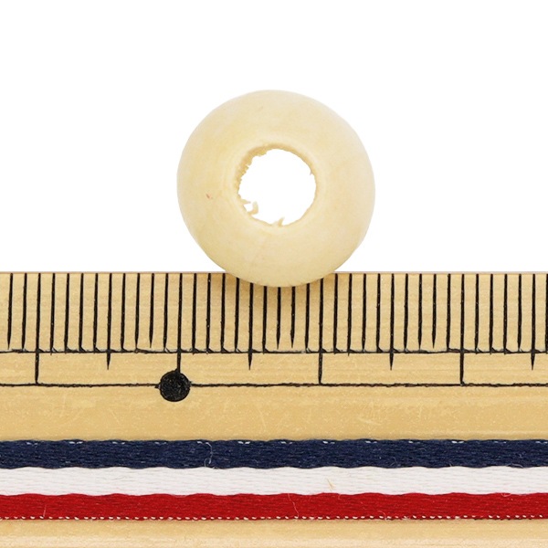 ビーズ 『ウッドビーズ ラウンド 14mm ナチュラル 15個入り WBR14-NL