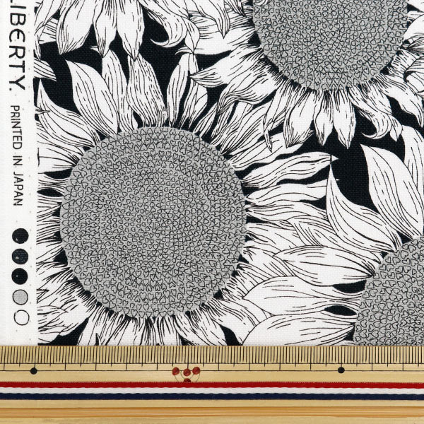 数量5から】 生地 『リバティ・ファブリックス 11号帆布 ハロー