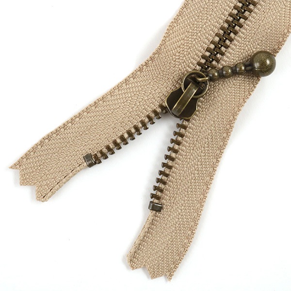 �ե����ʡ� �ض��ե�����ɥե����ʡ�22cm 573�ֿ��� YKK �磻��������