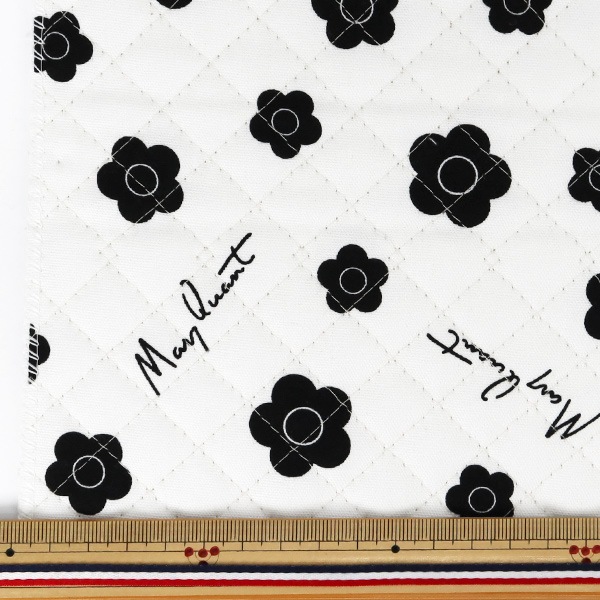 数量5から】 生地 『 MARY QUANT オックスキルト スモールフラワー