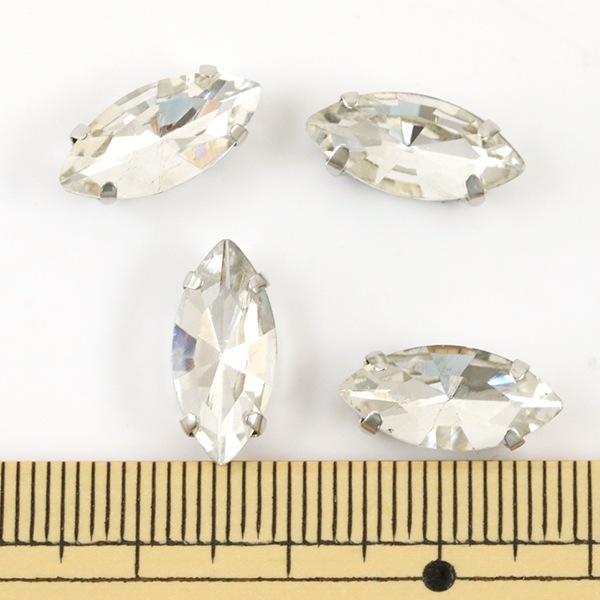 アクセサリー素材 『ガラスビジューパーツ GN-29-01S マーキス 7×15mm