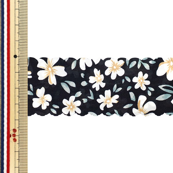 SUKALA リボンフラワープリント ブラック Mサイズ 新品 SUKALA リボンフラワープリント ブラック Mサイズ 新品 SUKALA】リボン