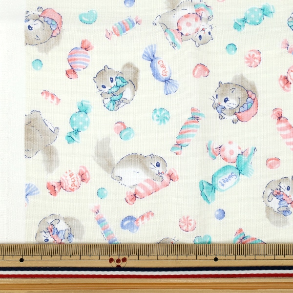 生地 『シーチング ぬのものがたり モモンガ カットクロス 約110cm×50cm アイボリー C-AP55203-2B』 カットクロス,柄 ...