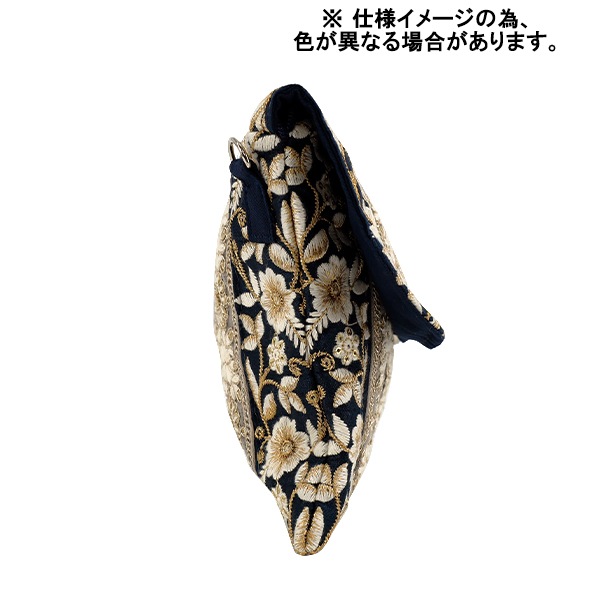 インド カッチ刺繍 x 本革 ◆ handmade バッグ#01 カッチ刺繍 ショルダーバッグ 〔一点もの〕カッチ刺繍の三角ショルダー