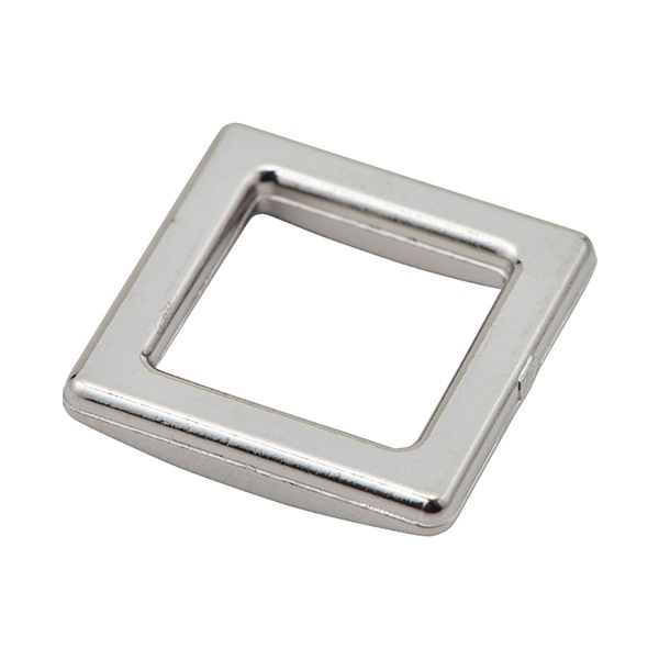 2_000000092330.jpg?1678209902